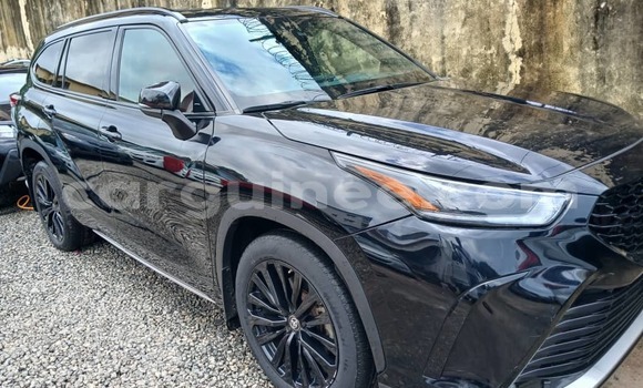 Buy Import Toyota Highlander Black Car in Conakry in Conakry