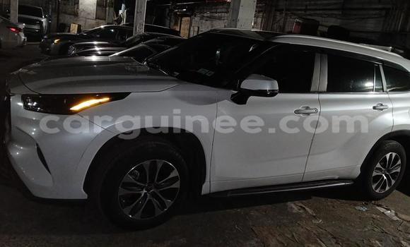 Acheter Import Voiture Toyota Highlander Blanc à Conakry, Conakry Acheter Import Voiture Toyota Highlander Blanc à Conakry, Conakry