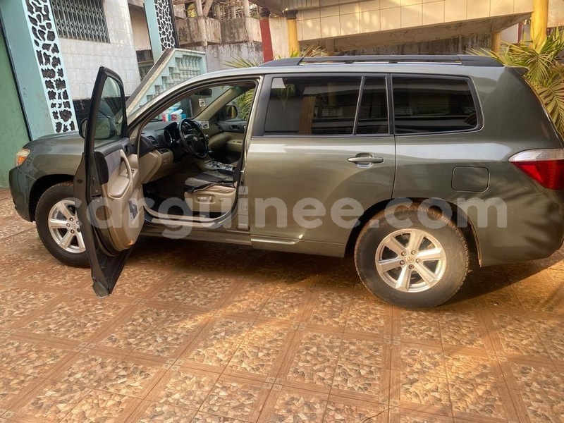 Big with watermark toyota highlander conakry conakry 11200