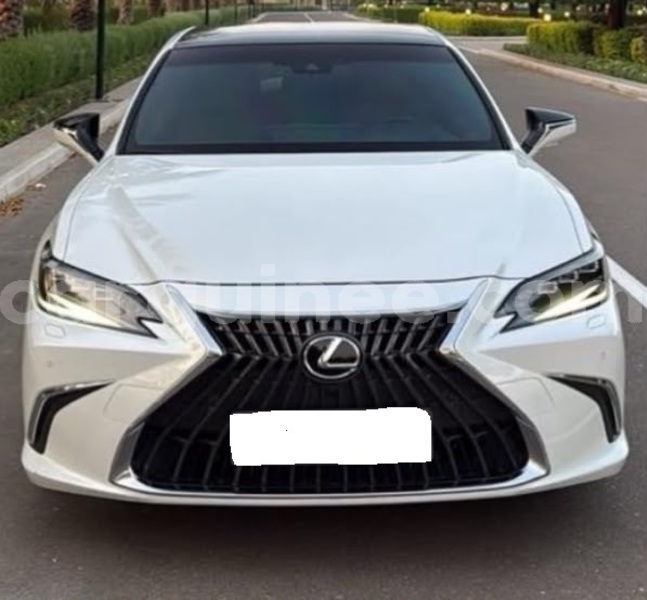 Big with watermark lexus es conakry conakry 11203