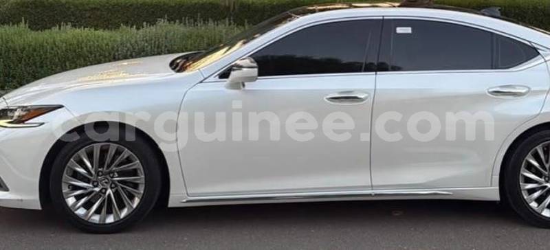 Big with watermark lexus es conakry conakry 11203