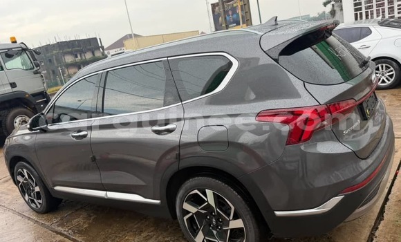 Buy Import Honda CR–V Other Car in Conakry in Conakry