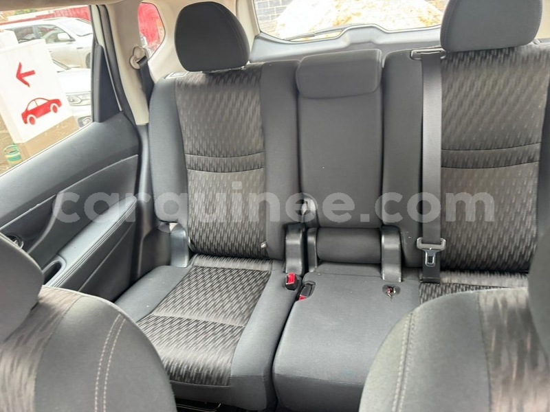 Big with watermark nissan rogue conakry conakry 11210