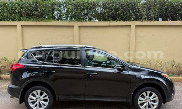 Acheter Import Voiture Toyota RAV4 Noir à Conakry, Conakry Acheter Import Voiture Toyota RAV4 Noir à Conakry, Conakry