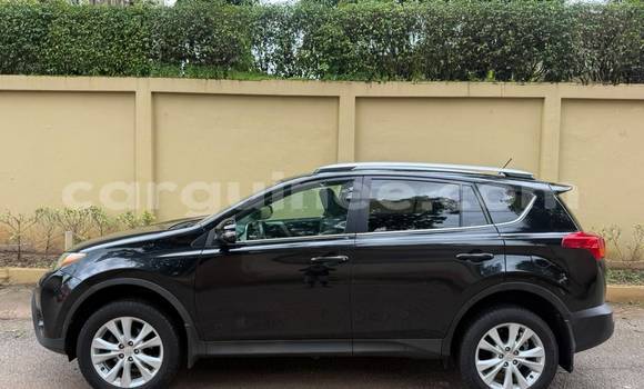 Acheter Import Voiture Toyota RAV4 Noir à Conakry, Conakry Acheter Import Voiture Toyota RAV4 Noir à Conakry, Conakry