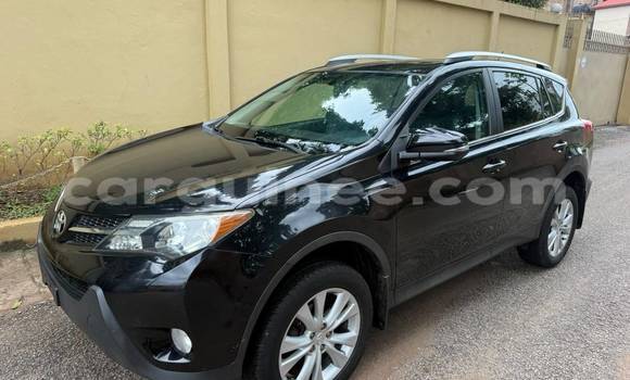 Acheter Import Voiture Toyota RAV4 Noir à Conakry, Conakry Acheter Import Voiture Toyota RAV4 Noir à Conakry, Conakry