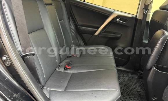 Acheter Import Voiture Toyota RAV4 Noir à Conakry, Conakry Acheter Import Voiture Toyota RAV4 Noir à Conakry, Conakry
