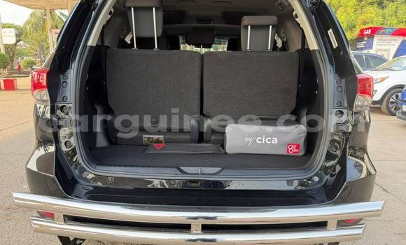 Acheter Neuf Voiture Toyota Fortuner Noir à Conakry, Conakry Acheter Neuf Voiture Toyota Fortuner Noir à Conakry, Conakry