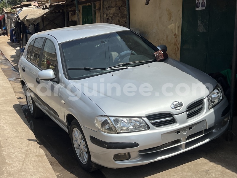 Big with watermark nissan almera labe labe 11228