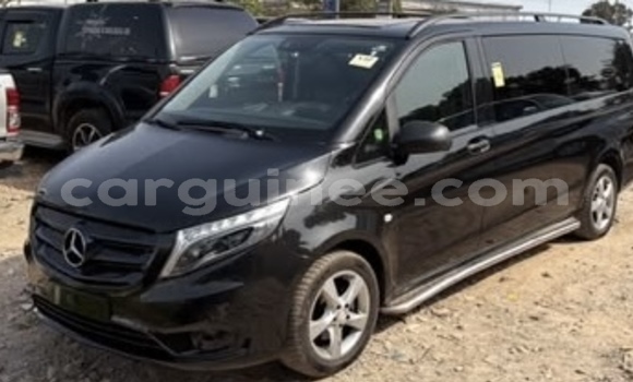 Acheter Import Utilitaire Mercedes‒Benz Vito Noir à Conakry, Conakry Acheter Import Utilitaire Mercedes‒Benz Vito Noir à Conakry, Conakry