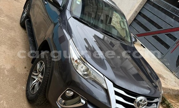 Acheter Occasion Voiture Toyota Fortuner Autre à Conakry, Conakry