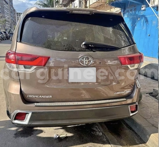 Big with watermark toyota highlander conakry conakry 11250