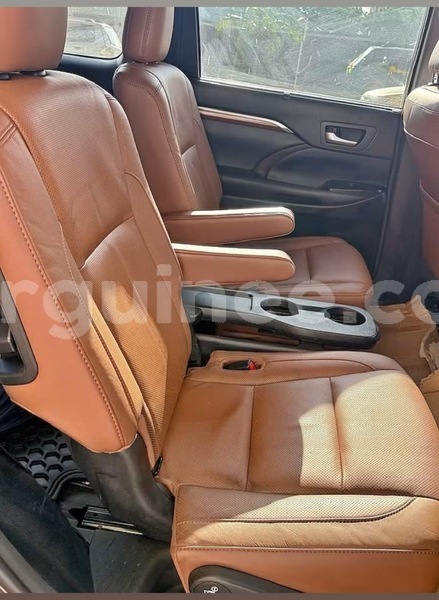 Big with watermark toyota highlander conakry conakry 11250