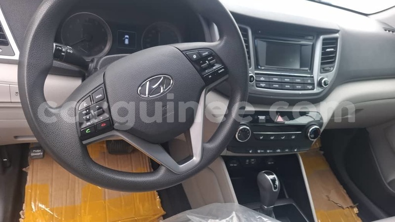 Big with watermark hyundai tucson conakry conakry 11255