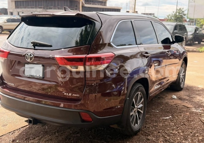 Big with watermark toyota highlander conakry conakry 11262