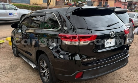 Acheter Import Voiture Toyota Highlander Noir à Conakry, Conakry Acheter Import Voiture Toyota Highlander Noir à Conakry, Conakry