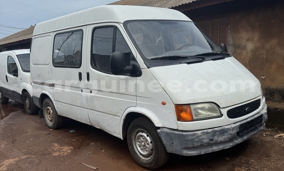 Acheter Import Utilitaire Ford Transit Blanc à Conakry, Conakry