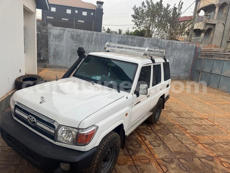 Big with watermark toyota land cruiser conakry conakry 11273