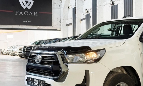Acheter Import Voiture Toyota Hilux Blanc à Conakry, Conakry Acheter Import Voiture Toyota Hilux Blanc à Conakry, Conakry