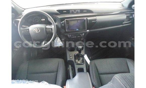Buy Import Toyota Hilux White Car in Import - Dubai in Conakry Buy Import Toyota Hilux White Car in Import - Dubai in Conakry