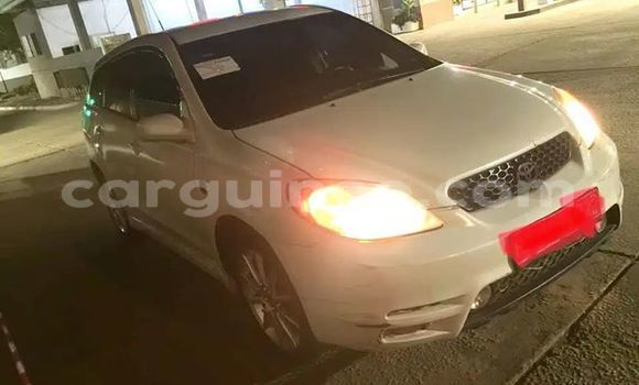 Buy Used Toyota Matrix White Car in Conakry in Conakry Buy Used Toyota Matrix White Car in Conakry in Conakry