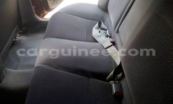 Acheter Occasion Voiture Mazda 323 Rouge à Conakry, Conakry Acheter Occasion Voiture Mazda 323 Rouge à Conakry, Conakry