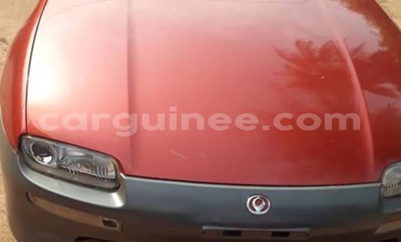 Acheter Occasion Voiture Mazda 323 Rouge à Conakry, Conakry Acheter Occasion Voiture Mazda 323 Rouge à Conakry, Conakry