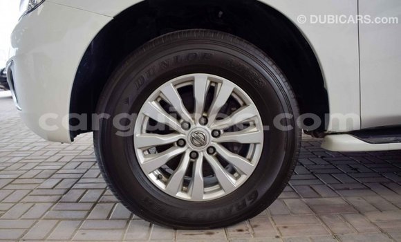 Acheter Import Voiture Nissan Patrol Blanc à Import - Dubai, Conakry Acheter Import Voiture Nissan Patrol Blanc à Import - Dubai, Conakry
