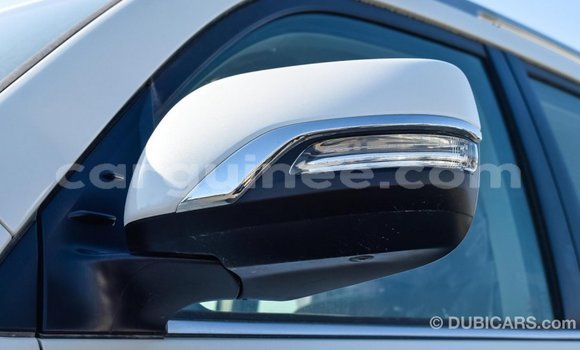 Buy Import Toyota Land Cruiser White Car in Import - Dubai in Conakry Buy Import Toyota Land Cruiser White Car in Import - Dubai in Conakry