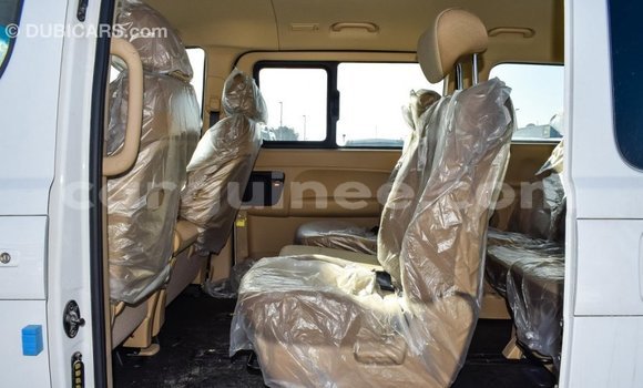 Buy Import Hyundai Accent White Car in Import - Dubai in Conakry Buy Import Hyundai Accent White Car in Import - Dubai in Conakry