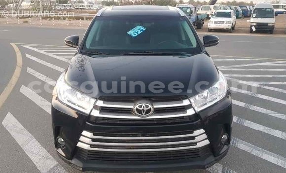 Acheter Import Voiture Toyota Highlander Noir à Import - Dubai, Conakry Acheter Import Voiture Toyota Highlander Noir à Import - Dubai, Conakry