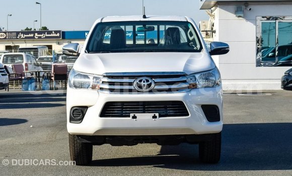 Buy Import Toyota Hilux White Car in Import - Dubai in Conakry Buy Import Toyota Hilux White Car in Import - Dubai in Conakry