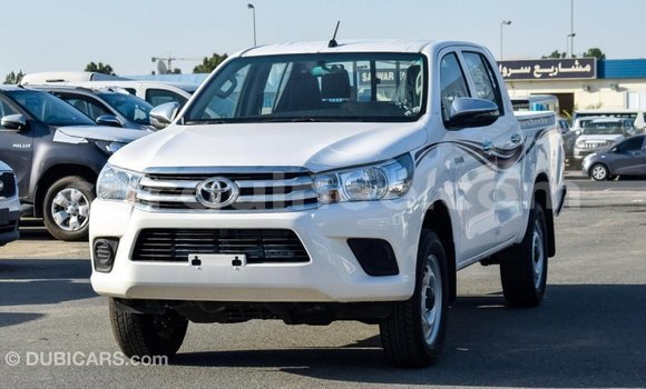 Buy Import Toyota Hilux White Car in Import - Dubai in Conakry Buy Import Toyota Hilux White Car in Import - Dubai in Conakry