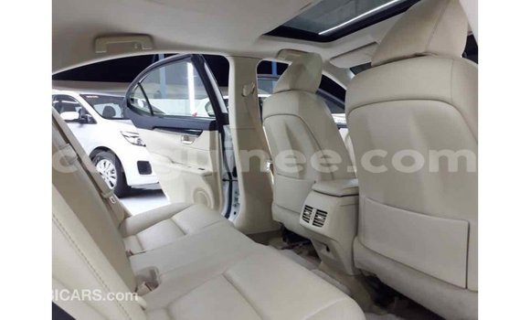 Buy Import Lexus ES White Car in Import - Dubai in Conakry Buy Import Lexus ES White Car in Import - Dubai in Conakry