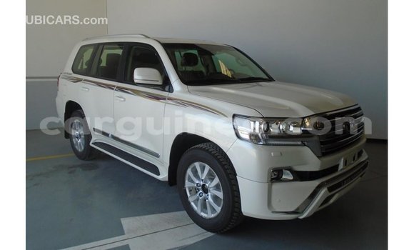 Acheter Import Voiture Toyota Land Cruiser Autre à Import - Dubai, Conakry Acheter Import Voiture Toyota Land Cruiser Autre à Import - Dubai, Conakry