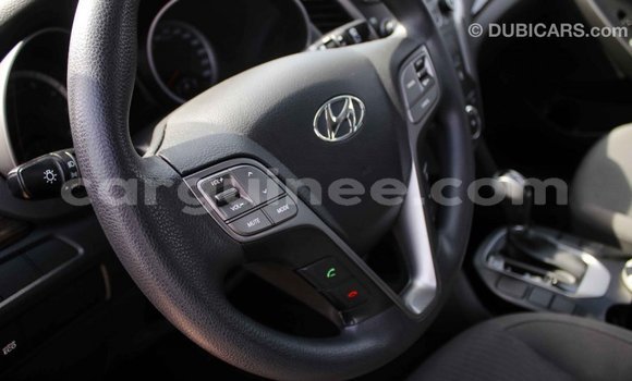 Buy Import Hyundai Santa Fe Black Car in Import - Dubai in Conakry Buy Import Hyundai Santa Fe Black Car in Import - Dubai in Conakry