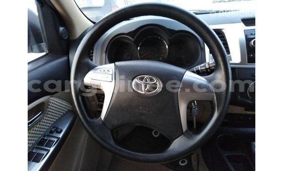 Buy Import Toyota Fortuner White Car in Import - Dubai in Conakry Buy Import Toyota Fortuner White Car in Import - Dubai in Conakry
