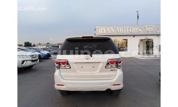 Buy Import Toyota Fortuner White Car in Import - Dubai in Conakry Buy Import Toyota Fortuner White Car in Import - Dubai in Conakry