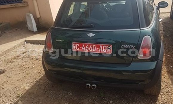 Buy Used MINI Cooper Green Car in Conakry in Conakry Buy Used MINI Cooper Green Car in Conakry in Conakry