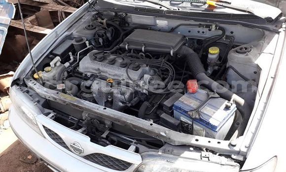 Buy Used Nissan Almera Silver Car in Conakry in Conakry Buy Used Nissan Almera Silver Car in Conakry in Conakry