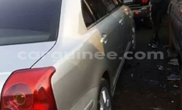 Buy Used Toyota Avensis Silver Car in Conakry in Conakry Buy Used Toyota Avensis Silver Car in Conakry in Conakry