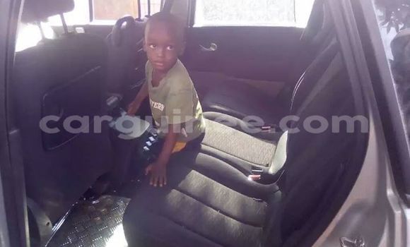 Buy Used Renault Scenic Silver Car in Conakry in Conakry Buy Used Renault Scenic Silver Car in Conakry in Conakry