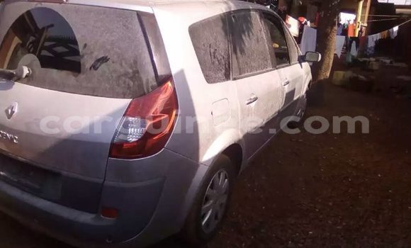 Buy Used Renault Scenic Silver Car in Conakry in Conakry Buy Used Renault Scenic Silver Car in Conakry in Conakry