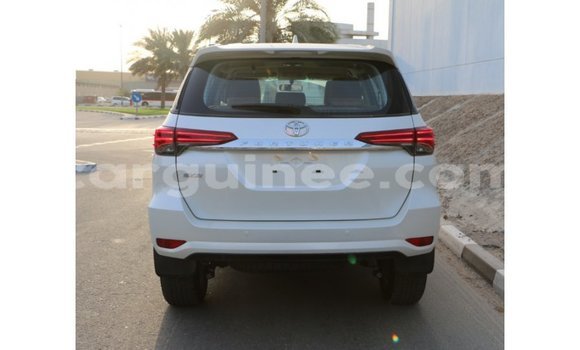 Buy Import Toyota Fortuner Black Car in Import - Dubai in Conakry Buy Import Toyota Fortuner Black Car in Import - Dubai in Conakry