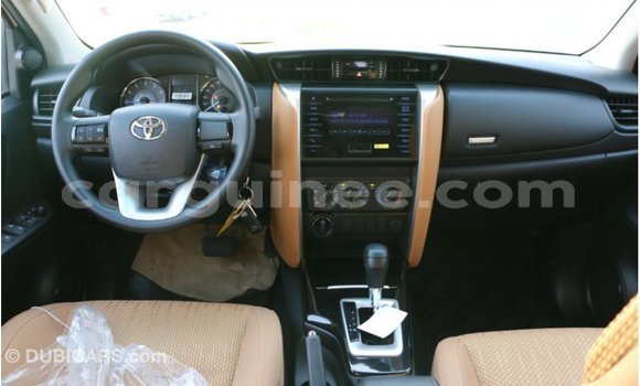 Buy Import Toyota Fortuner Black Car in Import - Dubai in Conakry Buy Import Toyota Fortuner Black Car in Import - Dubai in Conakry