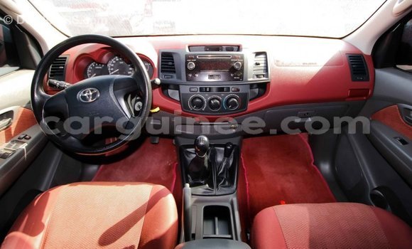 Buy Import Toyota Hilux Red Car in Import - Dubai in Conakry Buy Import Toyota Hilux Red Car in Import - Dubai in Conakry