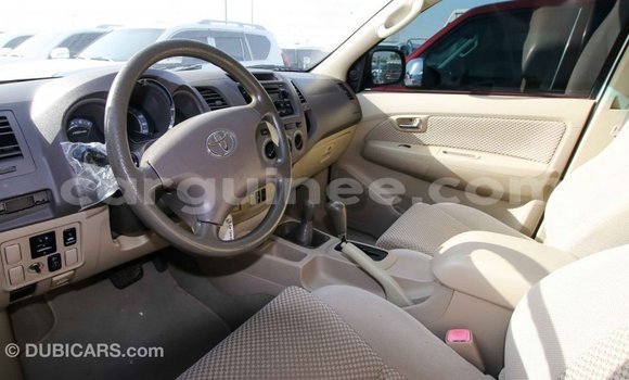 Buy Import Toyota Fortuner White Car in Import - Dubai in Conakry Buy Import Toyota Fortuner White Car in Import - Dubai in Conakry