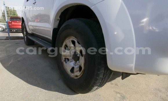 Buy Import Toyota Fortuner White Car in Import - Dubai in Conakry Buy Import Toyota Fortuner White Car in Import - Dubai in Conakry