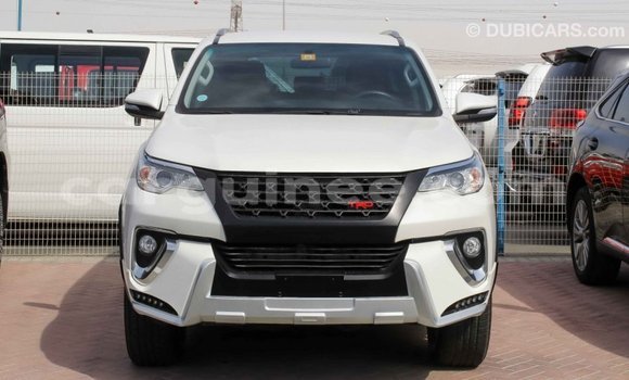 Buy Import Toyota Fortuner White Car in Import - Dubai in Conakry Buy Import Toyota Fortuner White Car in Import - Dubai in Conakry