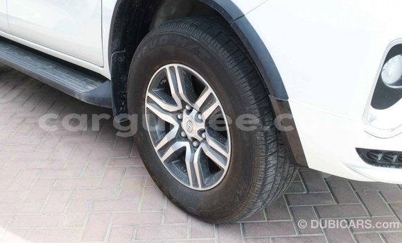 Buy Import Toyota Fortuner White Car in Import - Dubai in Conakry Buy Import Toyota Fortuner White Car in Import - Dubai in Conakry